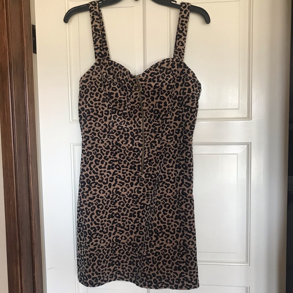 Leopard print corduroy zip dress